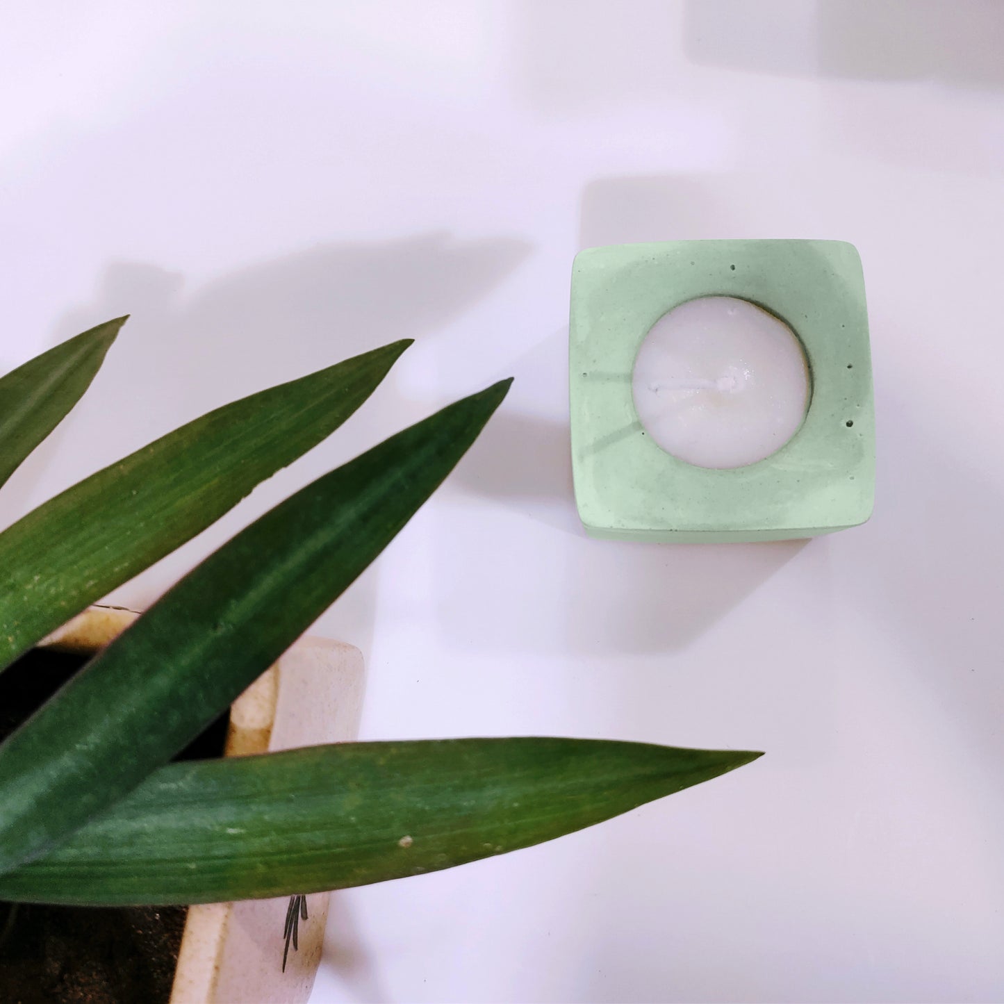 Concrete MiniAura Candle Green Vanilla- Set of 2